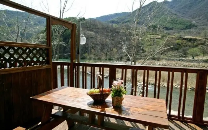 Oda (Room 102 (Ondol))