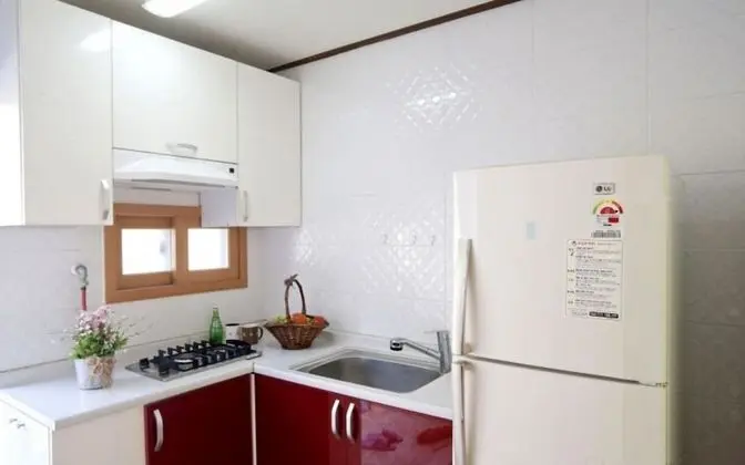 Oda (Room 103 (Ondol))