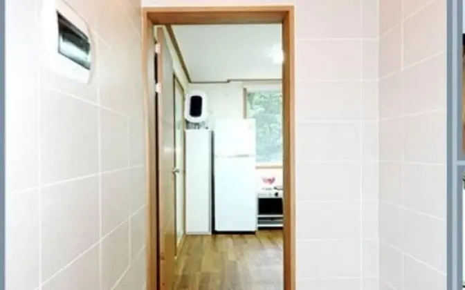 Oda (Room 101 (Ondol))