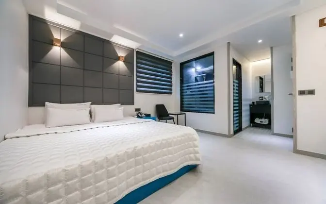 Oda (General room - General bath - Netflix)