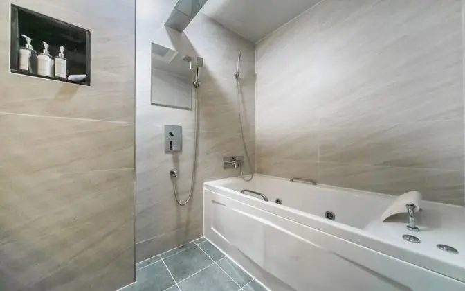 Oda (General room - whirlpool - Netflix av)