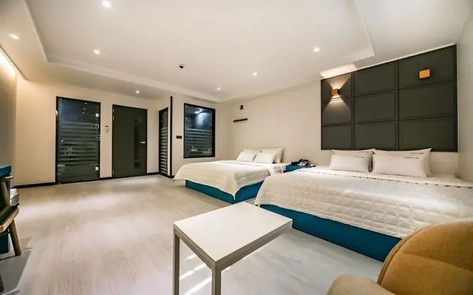 Oda (VIP Twin-Netflix available (Syste m A)