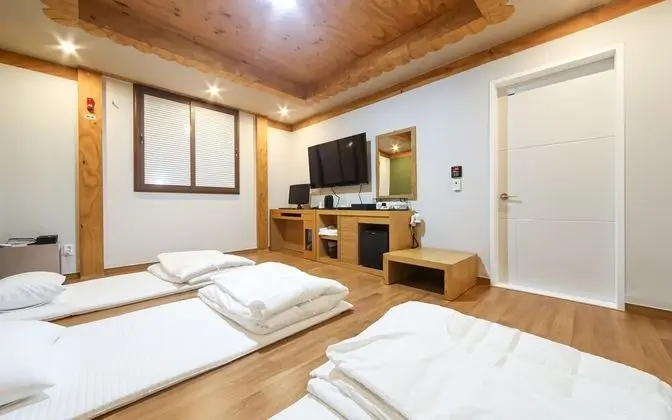 Oda (Ondol-CESCO Zone (1 person bathtub / )