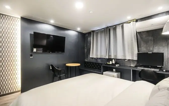 Oda (Standard (Netflix Personal ID Use / A)