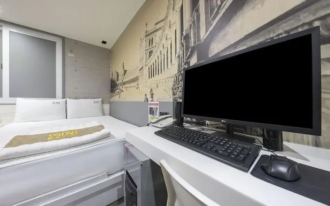 Oda (Twin-Double/Single (Bathtub/PC/Good f)