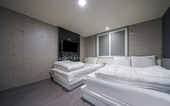 Oda (Twin-Double/Single (Bathtub/PC/Good f)