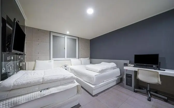 Oda (Twin-Double/Single (Bathtub/PC/Good f)