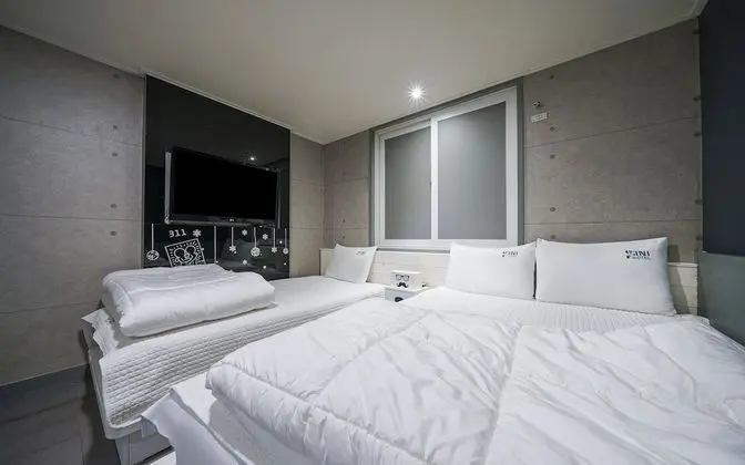 Oda (Twin-Double/Single (Bathtub/PC/Good f)