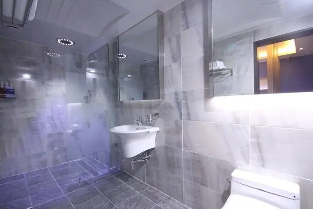 Oda (Suite room (Room heating and cooling )