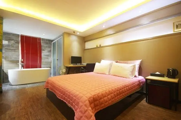 Oda (VIP (Bath/Bidet/Room air conditioner/)