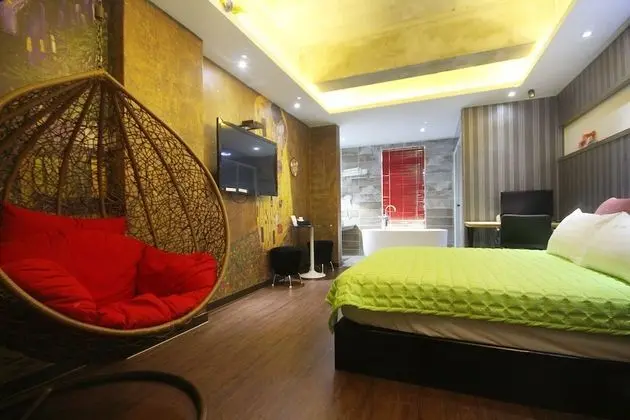 Oda (VIP (Bath/Bidet/Room air conditioner/)