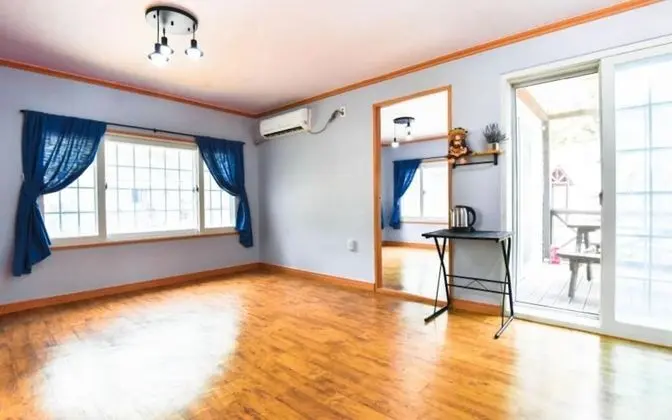 Oda (Flowers WITH FLOWERS)