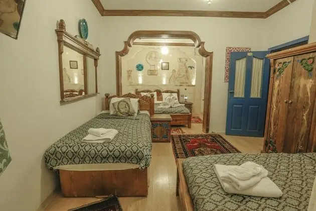 201 Deluxe Balcony Room 4 Adults