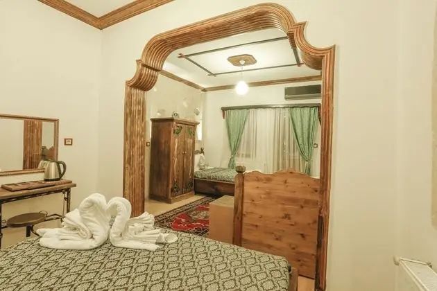 201 Deluxe Balcony Room 4 Adults