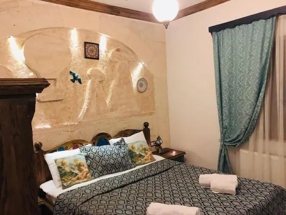 301 Deluxe Room 2 Adults