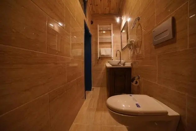 301 Deluxe Room 2 Adults