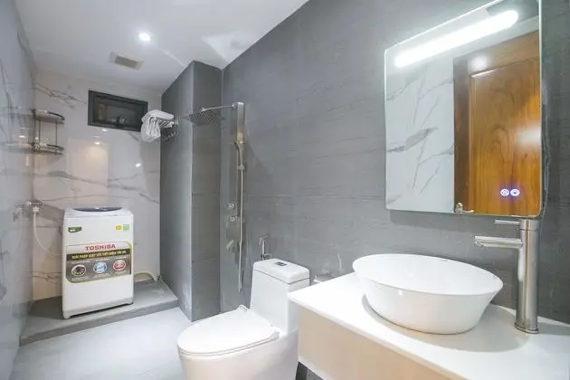 Deluxe Tek Büyük Yataklı Oda, Balkon