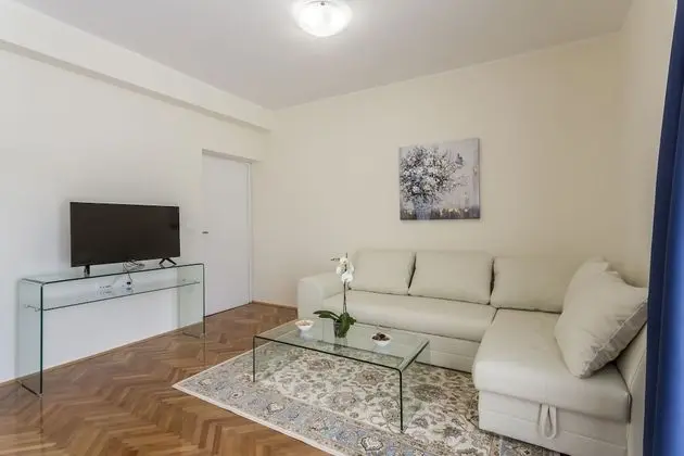 Daire, 1 Yatak Odası, Teras, Bahçeli
