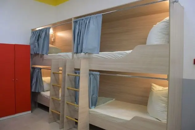 Ortak Ranzalı Oda, Sadece kadınlar için (8 beds)