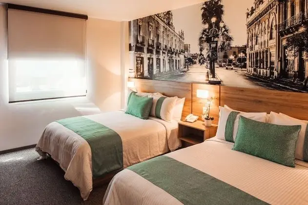 Room (Dog Friendly)