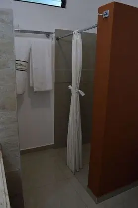 Room (Dog Friendly)