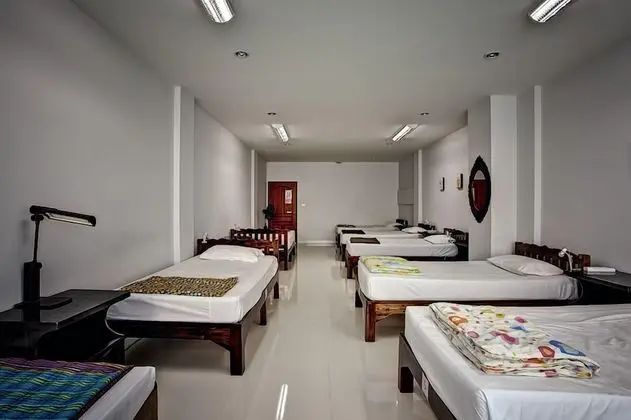 Deluxe Ortak Ranzalı Oda, Sadece erkekler için
