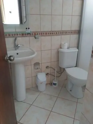 Büyük Yataklı Tek Kişilik Oda