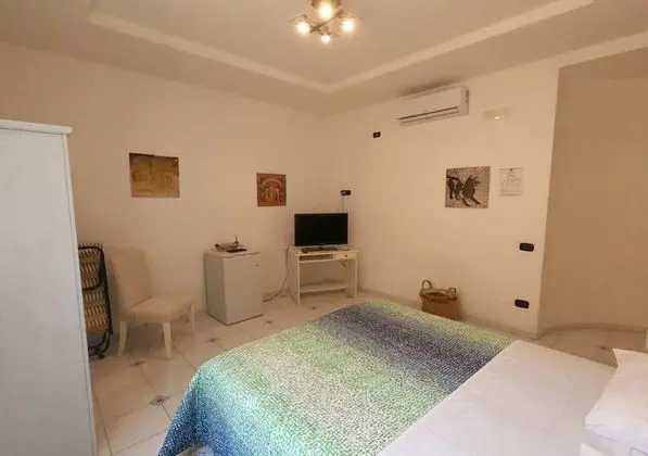 Standard Tek Büyük veya İki Ayrı Yataklı Oda