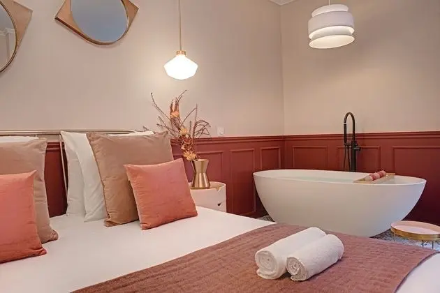 Royal Apart Daire, Banyolu/Duşlu, Avlu Manzaralı