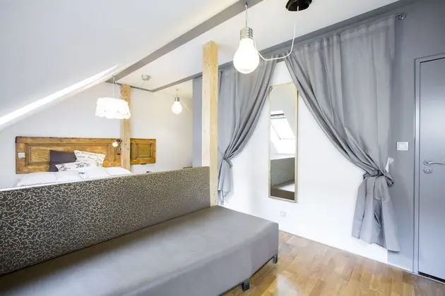 Premium Üç Kişilik Oda