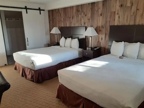 Deluxe Double Room, 2 Double Beds, Accessible