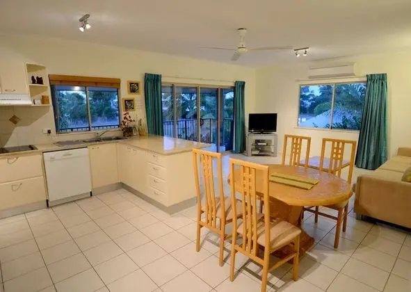 Standard Apart Daire, 2 Yatak Odası, Sigara İçilmez, Mutfak (S/C Apt)