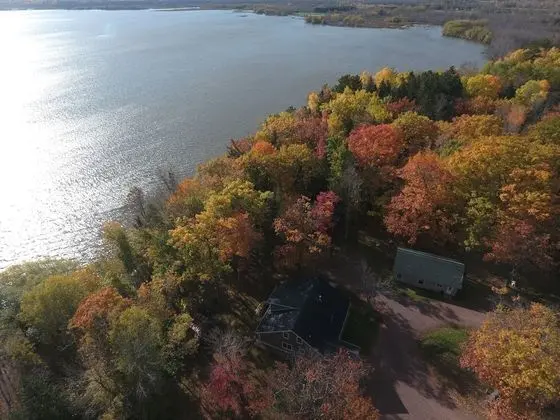 Kır Evi, 2 Yatak Odası, Kısmi Göl Manzaralı, Göl Kenarı