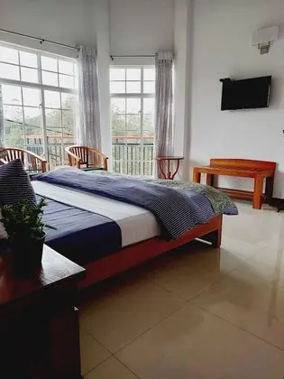 Deluxe Tek Büyük Yataklı Oda, 1 En Büyük (King) Boy Yatak, Sigara İçilmez
