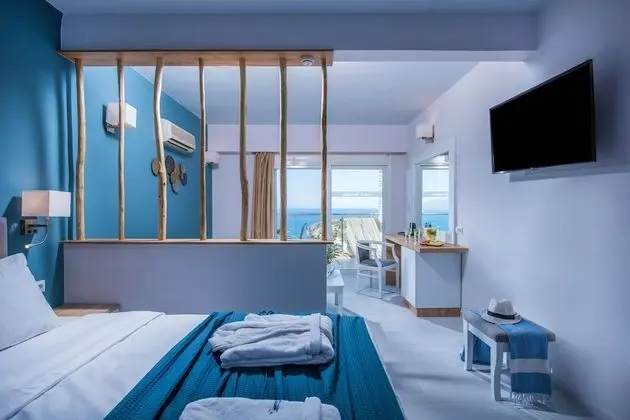Superior Tek Büyük Yataklı Oda, Deniz Manzaralı (Golden Wing)