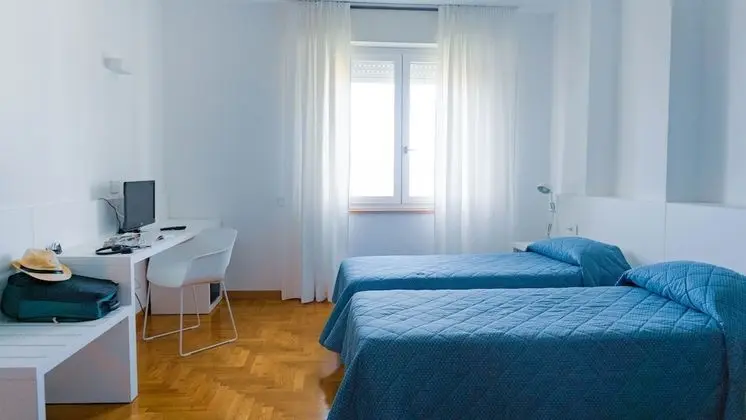 Standard Tek Büyük veya İki Ayrı Yataklı Oda