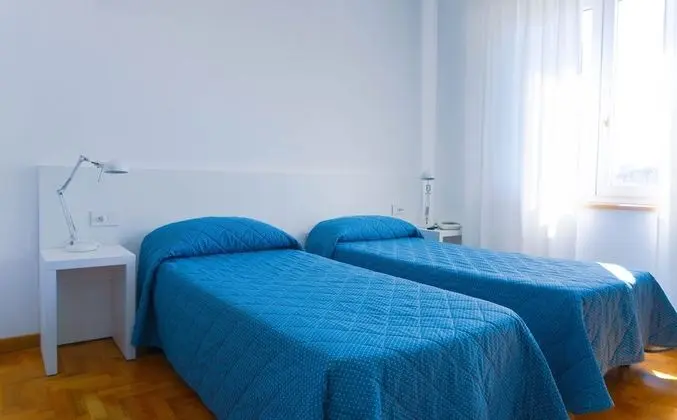 Standard Tek Büyük veya İki Ayrı Yataklı Oda