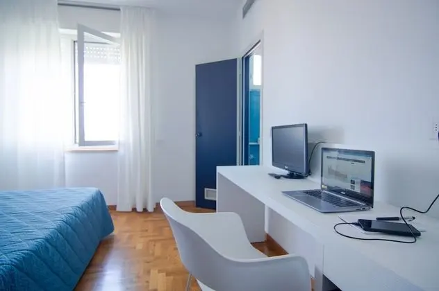 Standard Tek Büyük veya İki Ayrı Yataklı Oda