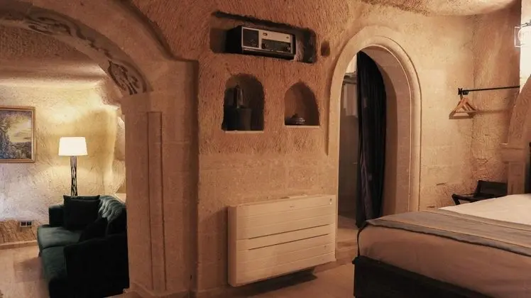 King Cave Suite, Hamamlı