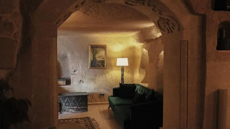 King Cave Suite, Hamamlı