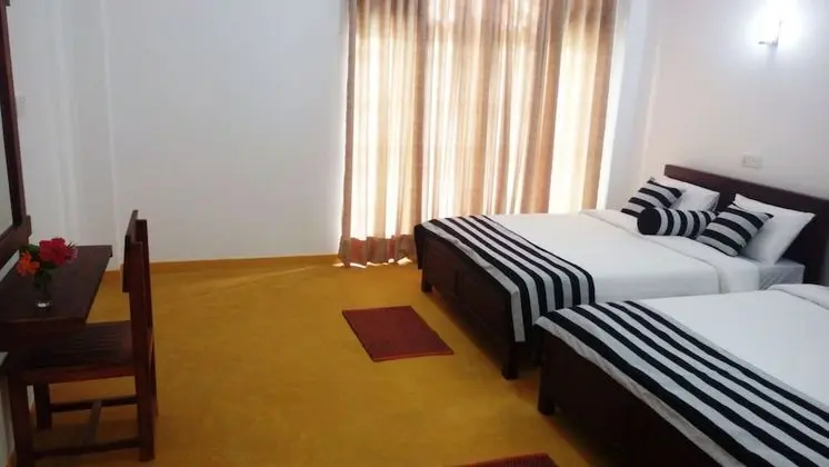 Deluxe Dört Kişilik Oda