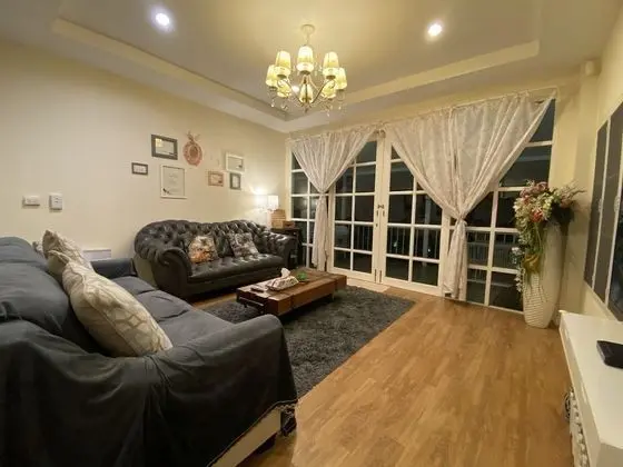 English Cottage