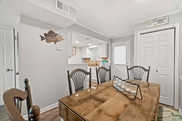 Daire (Misty Harbor Townhome #15)