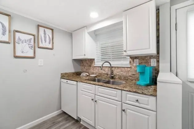 Daire (Misty Harbor Townhome #15)