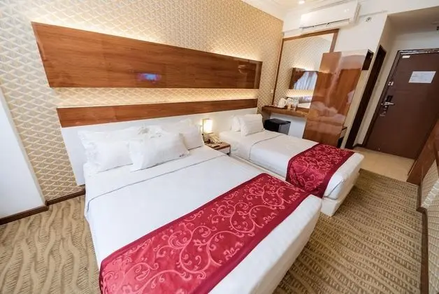 Deluxe Üç Kişilik Oda