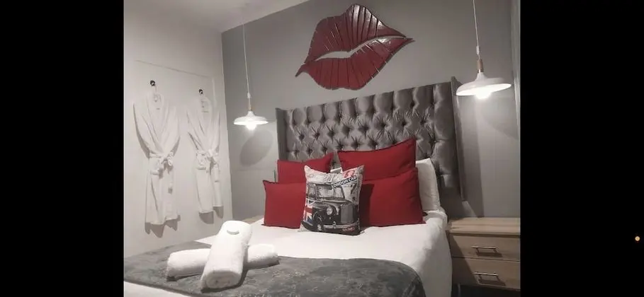 Deluxe Tek Büyük Yataklı Oda, 1 Çift Kişilik Yatak
