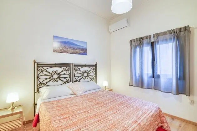 Standard Apart Daire, Birden Çok Yatak, 2 Banyolu (Mithos House few min  from sea)