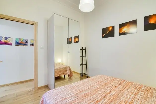 Standard Apart Daire, Birden Çok Yatak, 2 Banyolu (Mithos House few min  from sea)