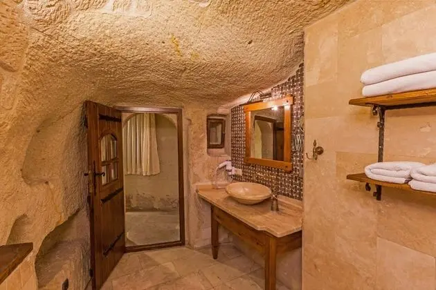 Stone Suite