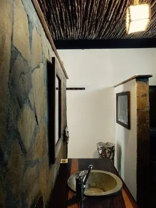 Üç Kişilik Oda, Balkon, Şehir Manzaralı (Lizanne)